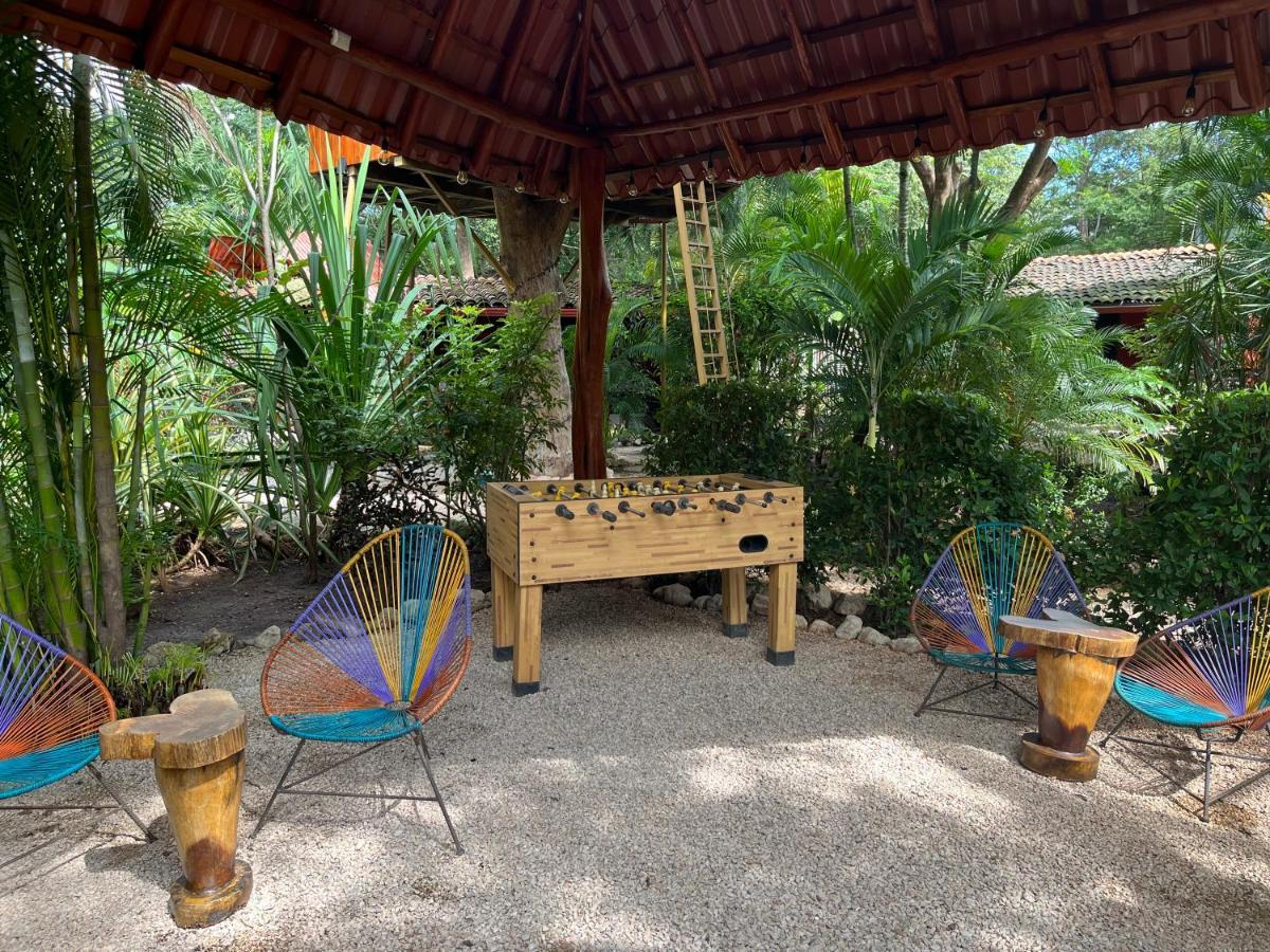 Casa Tropical Playa Grande Bed & Breakfast Cuajiniquil Exterior photo
