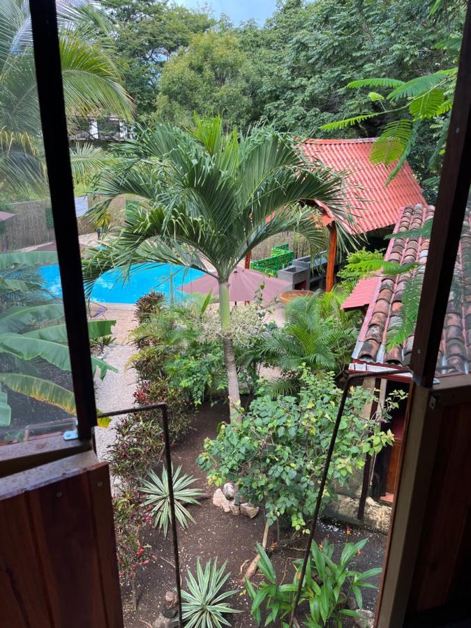 Casa Tropical Playa Grande Bed & Breakfast Cuajiniquil Exterior photo