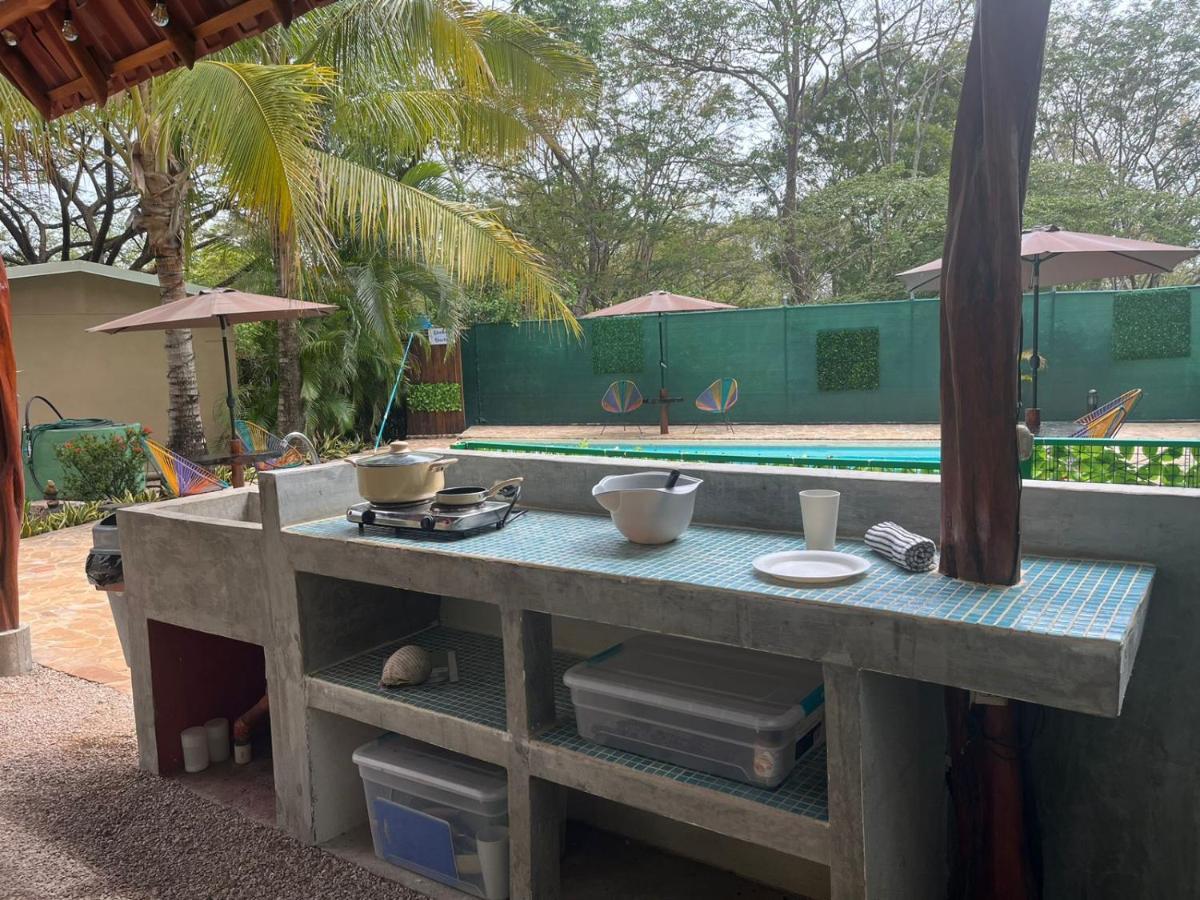 Casa Tropical Playa Grande Bed & Breakfast Cuajiniquil Exterior photo