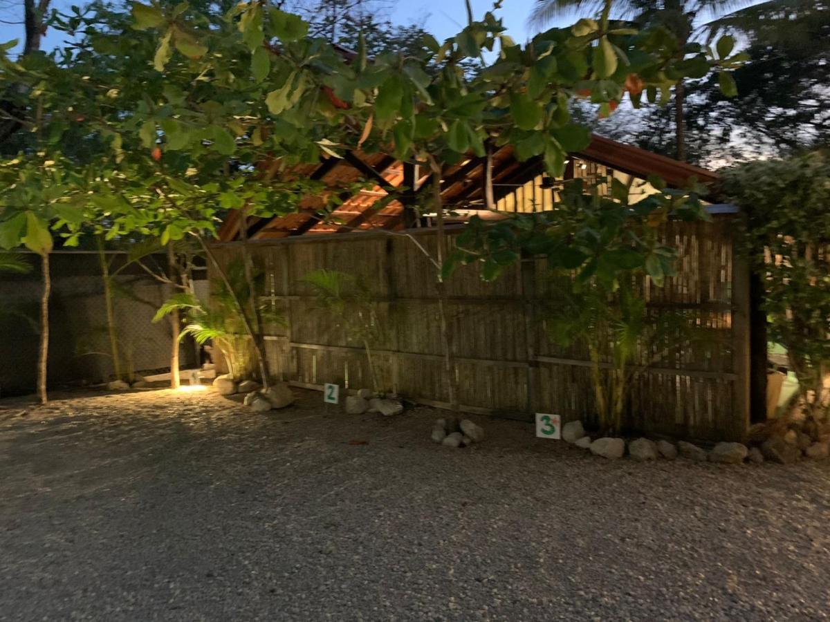 Casa Tropical Playa Grande Bed & Breakfast Cuajiniquil Exterior photo
