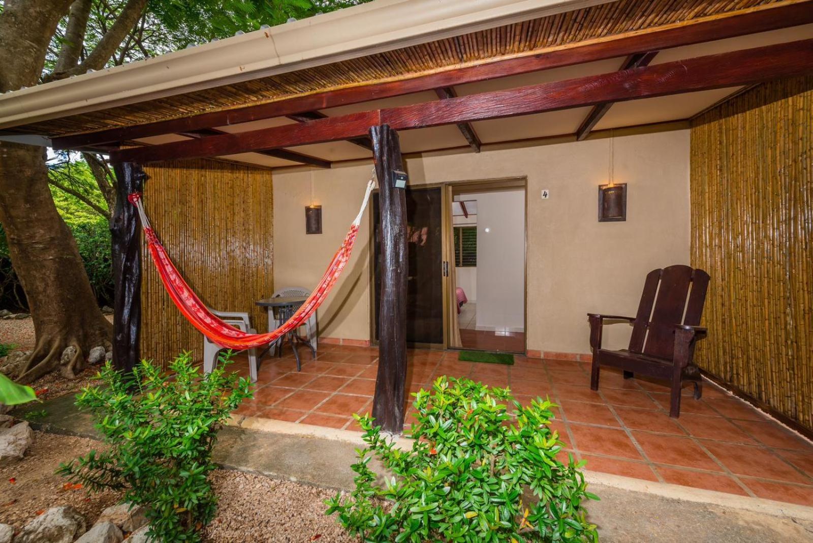Casa Tropical Playa Grande Bed & Breakfast Cuajiniquil Exterior photo